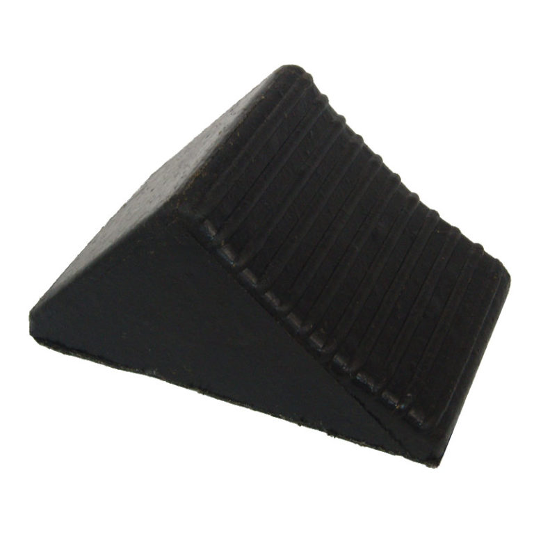 Wheel Chocks | Product categories | Diamond Rubber Products